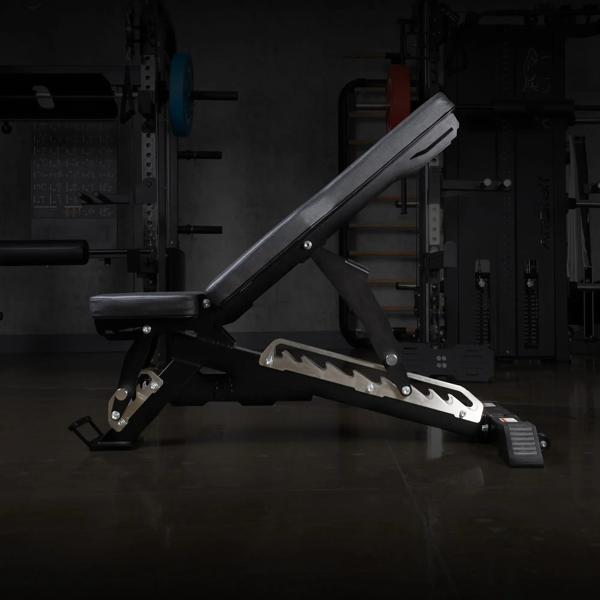 AmStaff AF-3000 Adjustable Bench - Green - Image 3