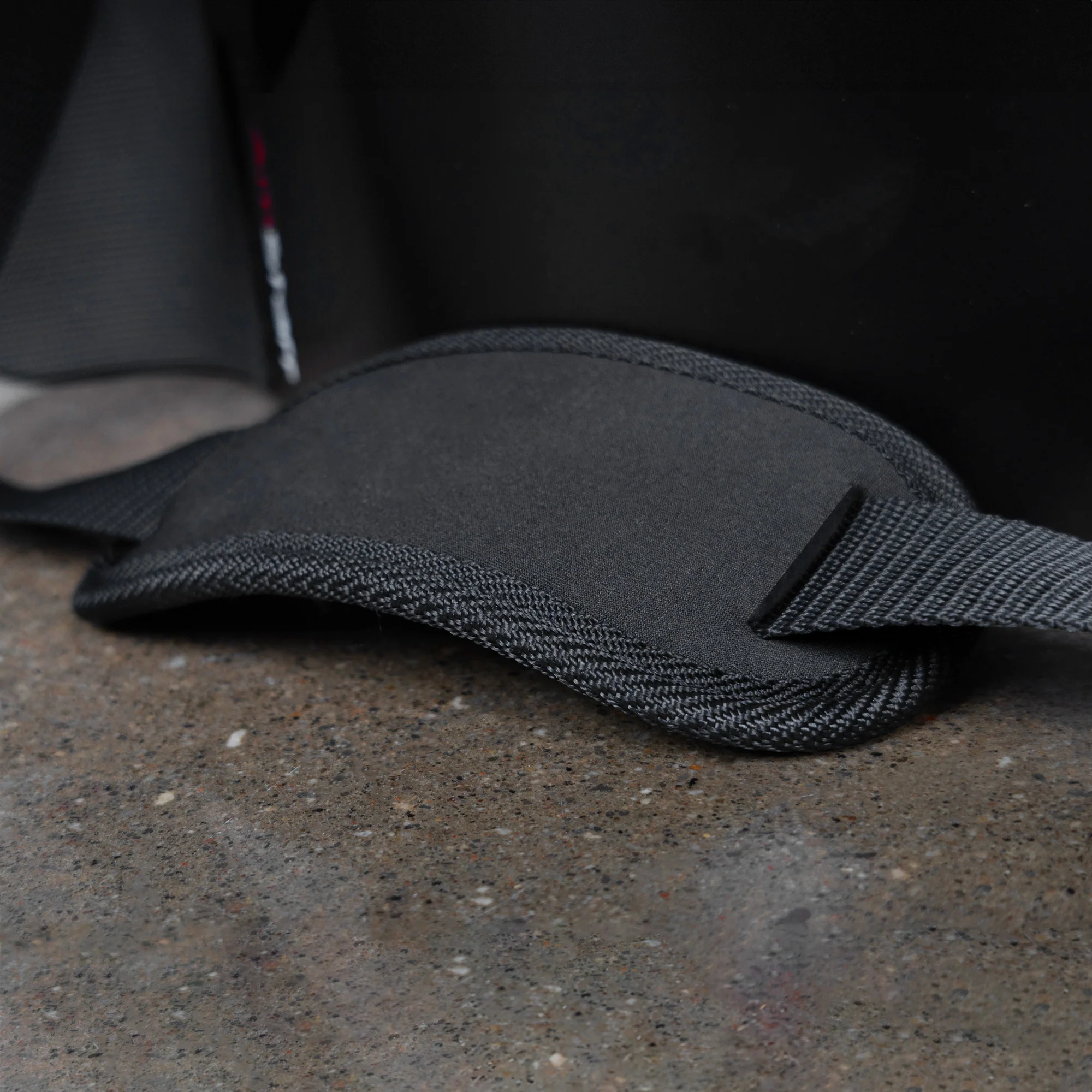 AmStaff Fitness Arm Blaster - Image 10