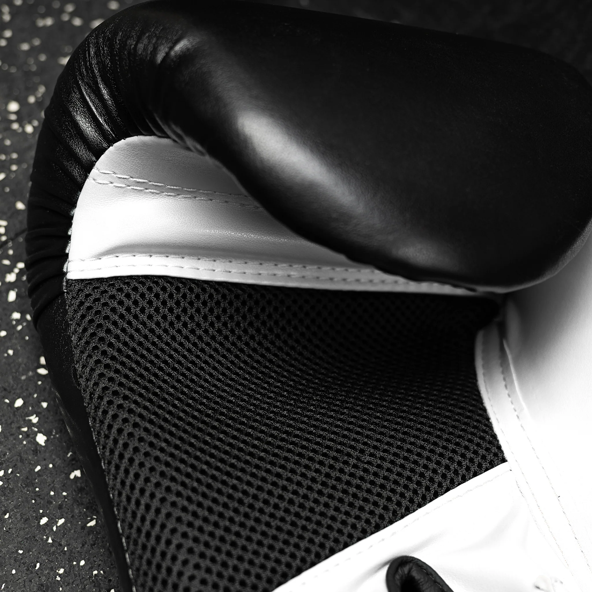 AmStaff Fitness Boxing Gloves - Image 8