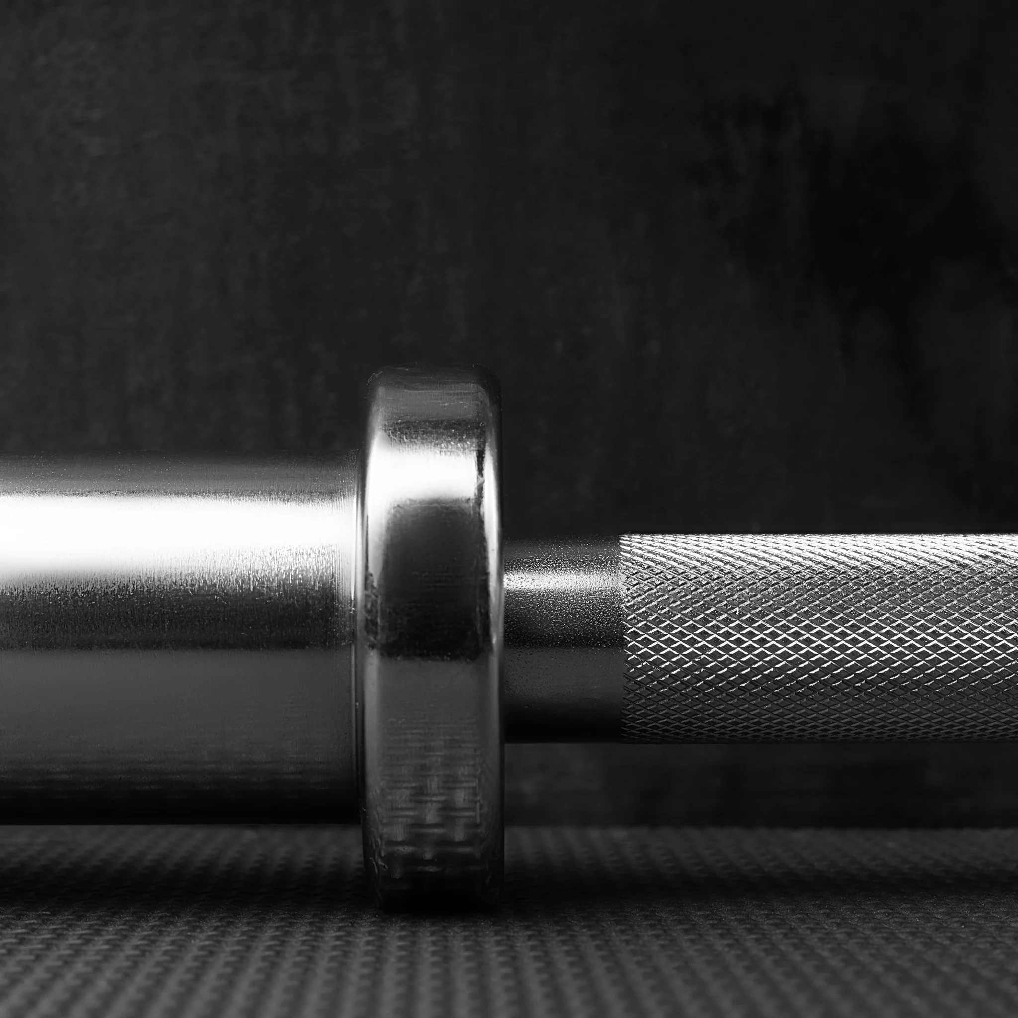 Olympic Dumbbell Handle 20 Inches - Image 8