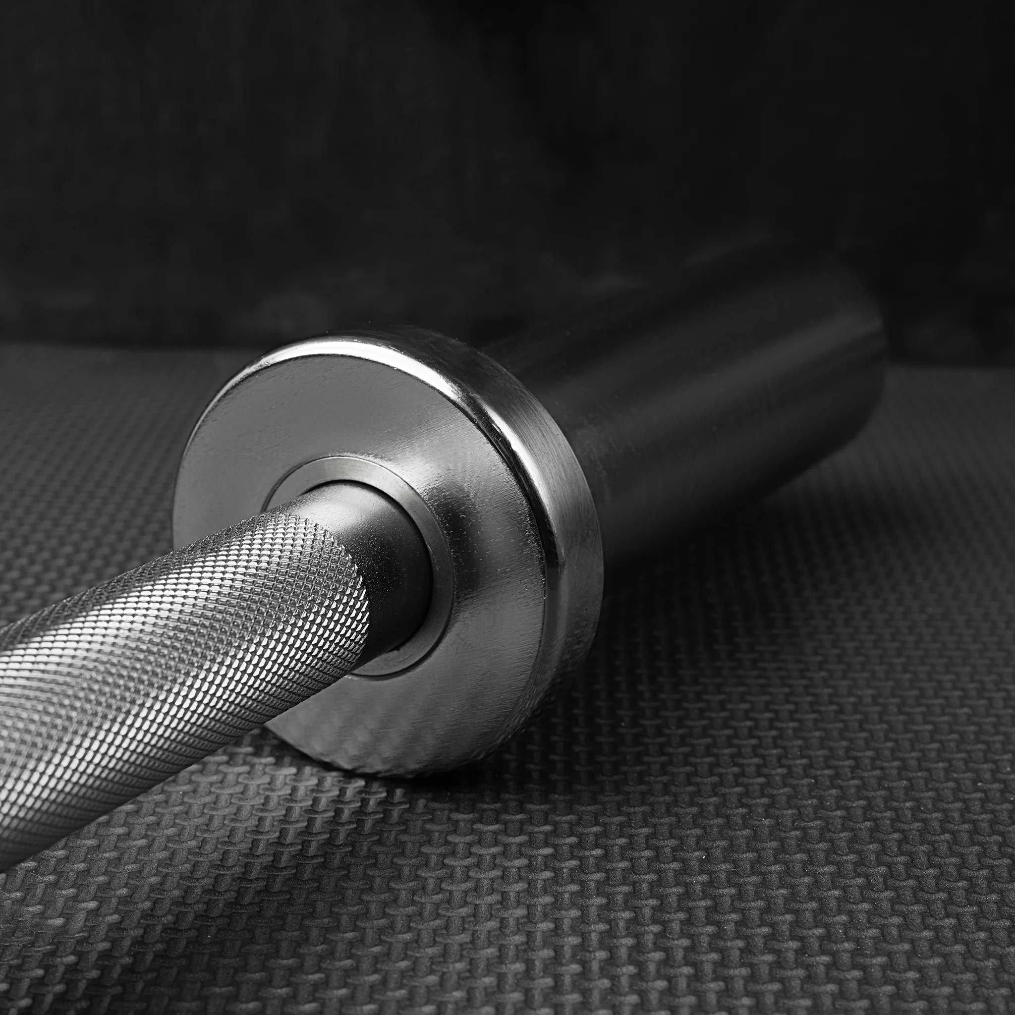 Olympic Dumbbell Handle 20 Inches - Image 9